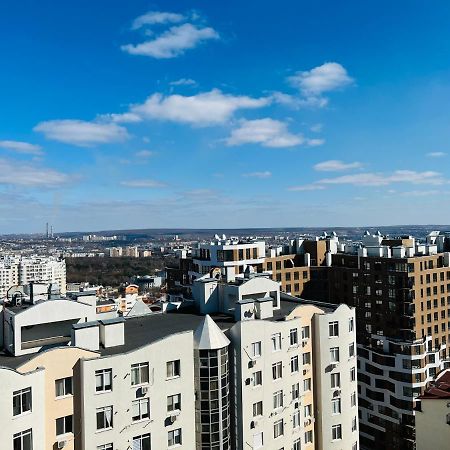 Comfortable Apartment With A Panoramic View Chişinǎu Buitenkant foto