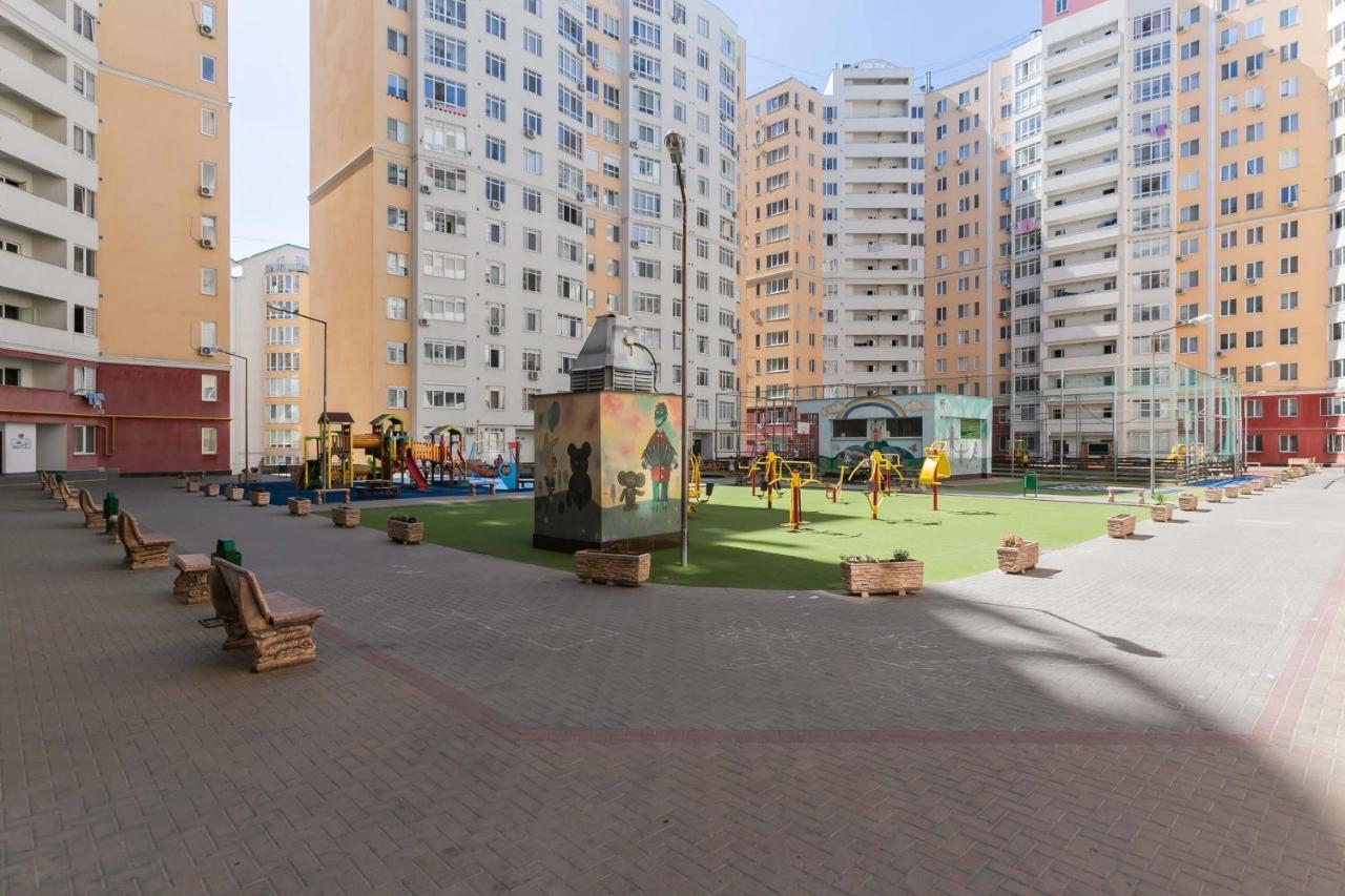 Comfortable Apartment With A Panoramic View Chişinǎu Buitenkant foto